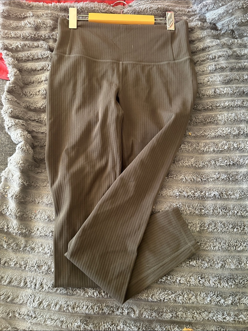 Shambhala High-Rise Ribbed Leggings — Olive Green